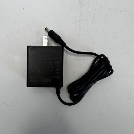 MEAN WELL NGE series: replaceable plug green energy adapter - NGE12U12-P1J