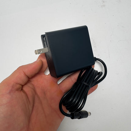 MEAN WELL NGE series: replaceable plug green energy adapter - NGE30U12-P1J